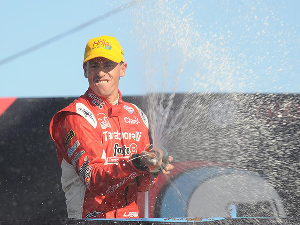 Uno de Gallegos para el Tano