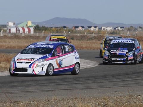 La Clase 2 tuvo su series en Gallegos