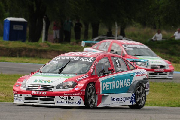 Chapur cierra el año disputando el campeonato de STC2000