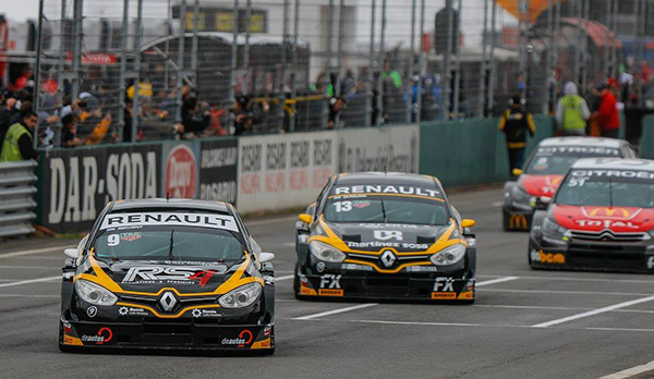 Hacia Santiago del Estero, con estrategia y cambio de neumáticos