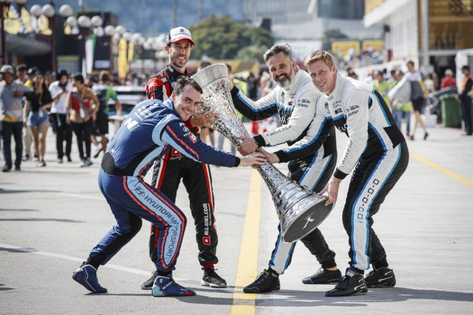 Esteban Guerrieri busca coronarse campeón del WTCR