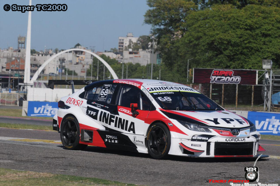 Julian Santero gana por primera vez en el Super TC2000
