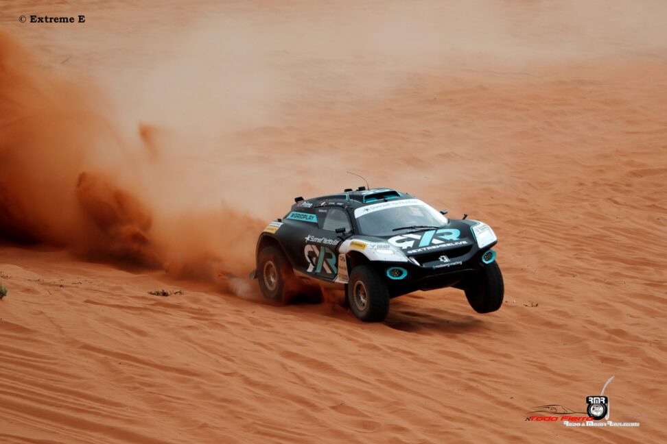 Rosberg Xtreme Racing reafirma su contundencia ganando en el Desierto X Prix
