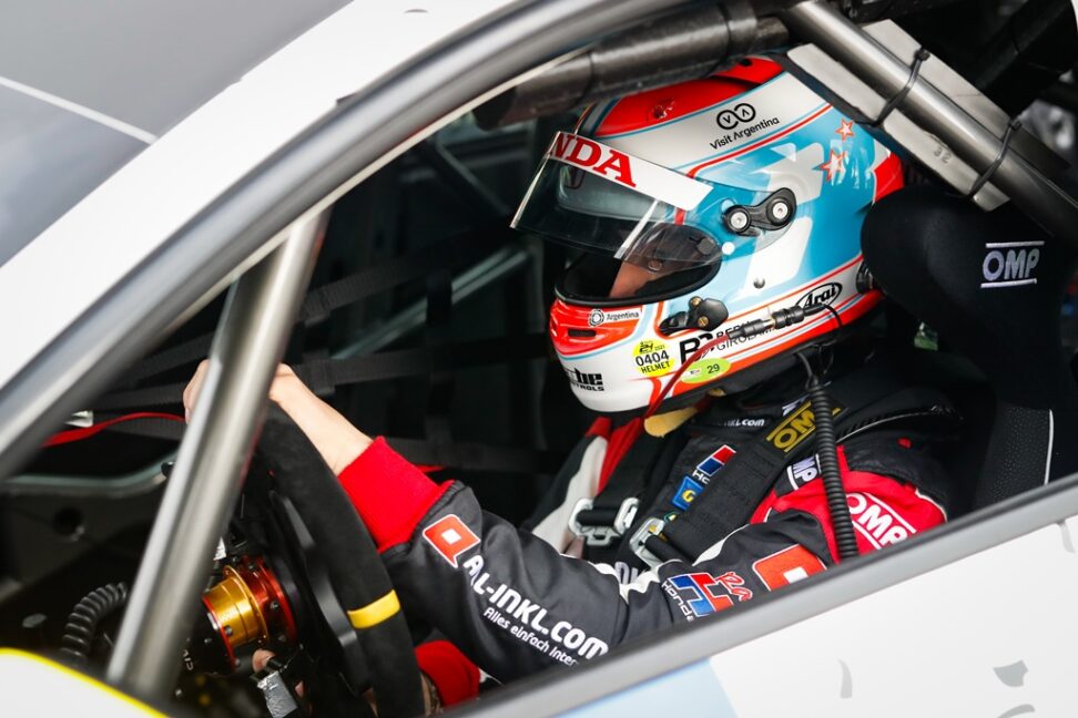 Bebu Girolami logra la pole en un callejero complicado