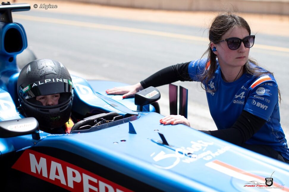 Alpine lanza programa para la igualdad de género