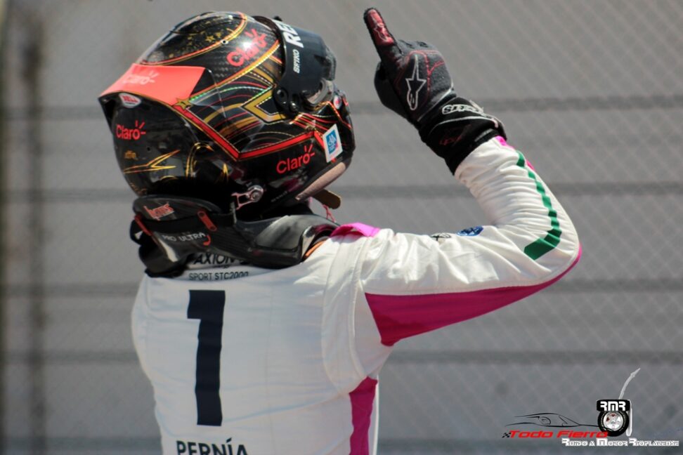 Vivian y Pernía en lo más alto del podio en la carrera apertura del TC2000