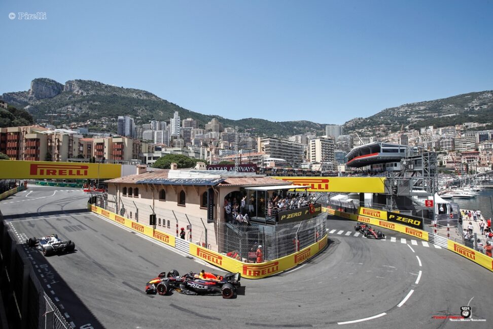 Con el asecho de Ferrari, Verstappen encabeza los entrenamientos de Mónaco