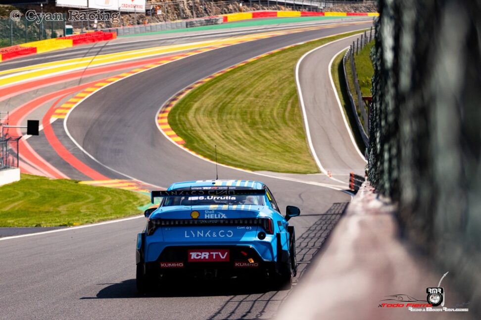 Meritorio cuarto puesto de Urrutia en el TCR World Tour