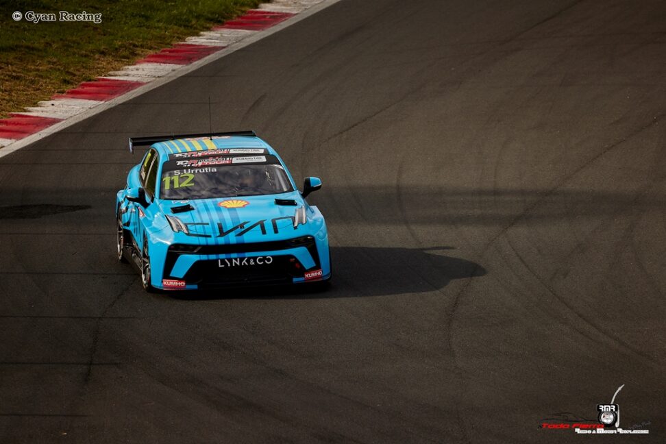 Pole para Michelisz en Vallelunga