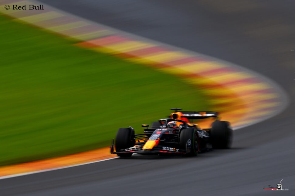 En fin, Verstappen gana son mostrar su verdadero potencial