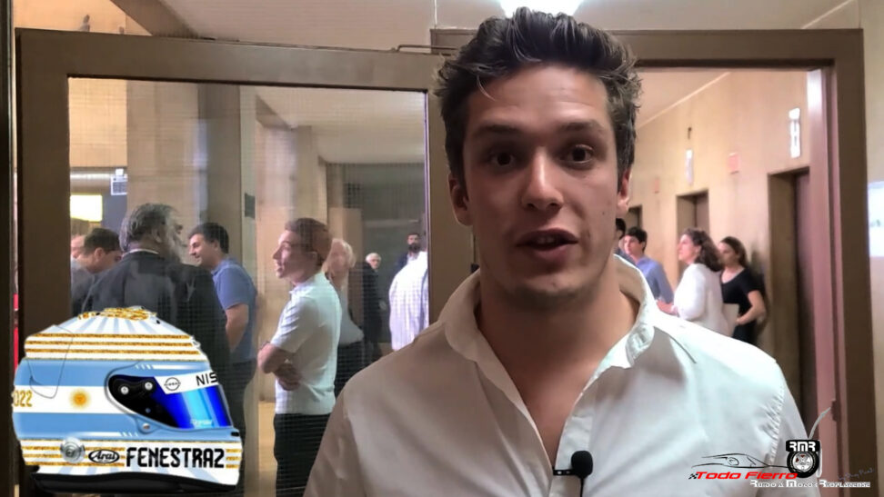 Sacha Fenestraz con un peculiar casco para la Fórmula E