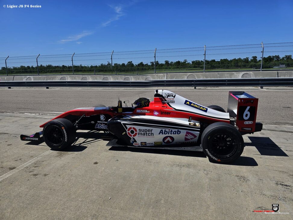 Nuevo podio de Maite Cáceres en la Ligier JS F4 Series
