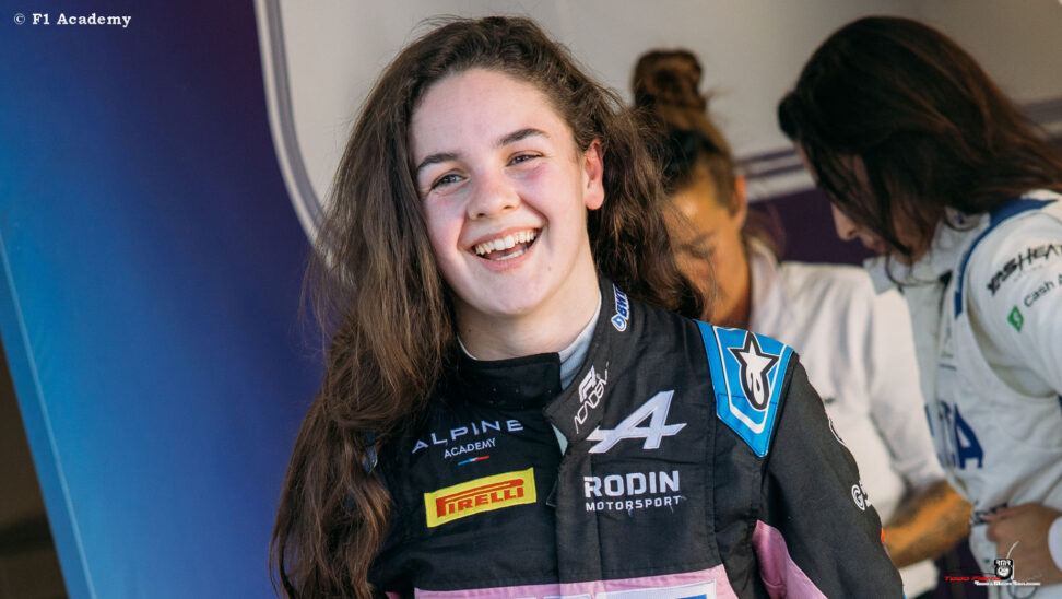 Victoria de Abbi Pulling y segundo puesto de Nerea Marti en Barcelona