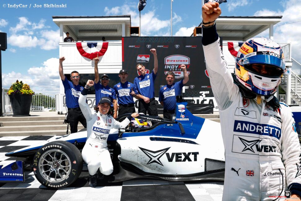 Jamie Chadwick hace historia ganando una carrera de la Indy NXT