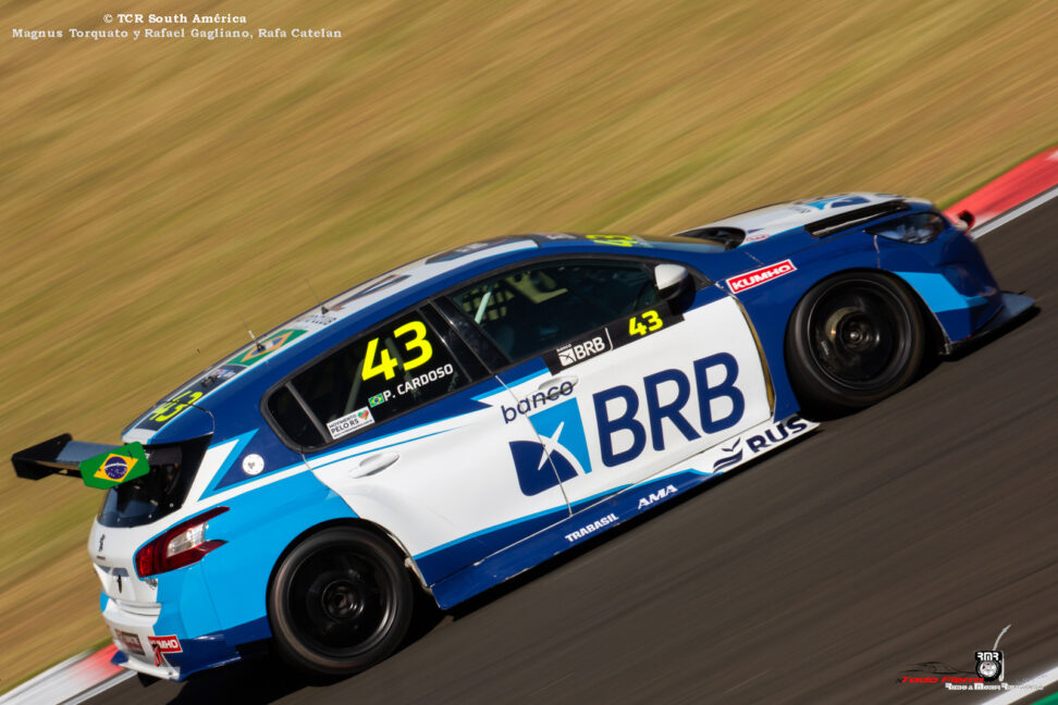 PMO Racing domina las acciones en Velocitta