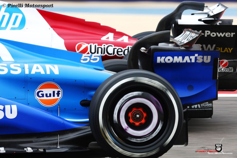 Con lluvia y frío, la Fórmula 1 completó su segundo día de pretemporada