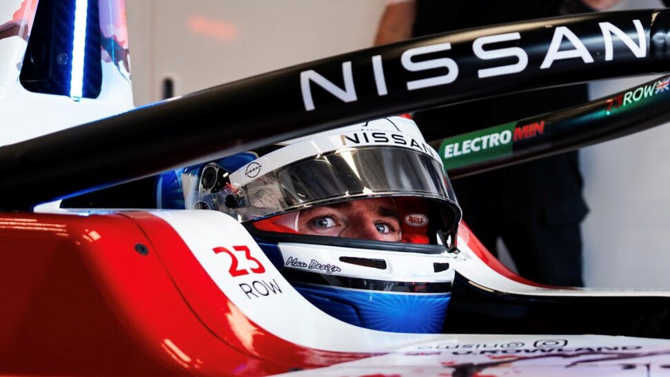 Nissan y Rowland esta vez no se equivocan con la estrategia