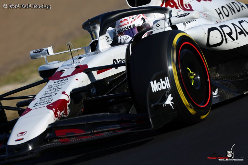 Volvió Verstappen para desbancar a los McLaren en la clasificación para Suzuka