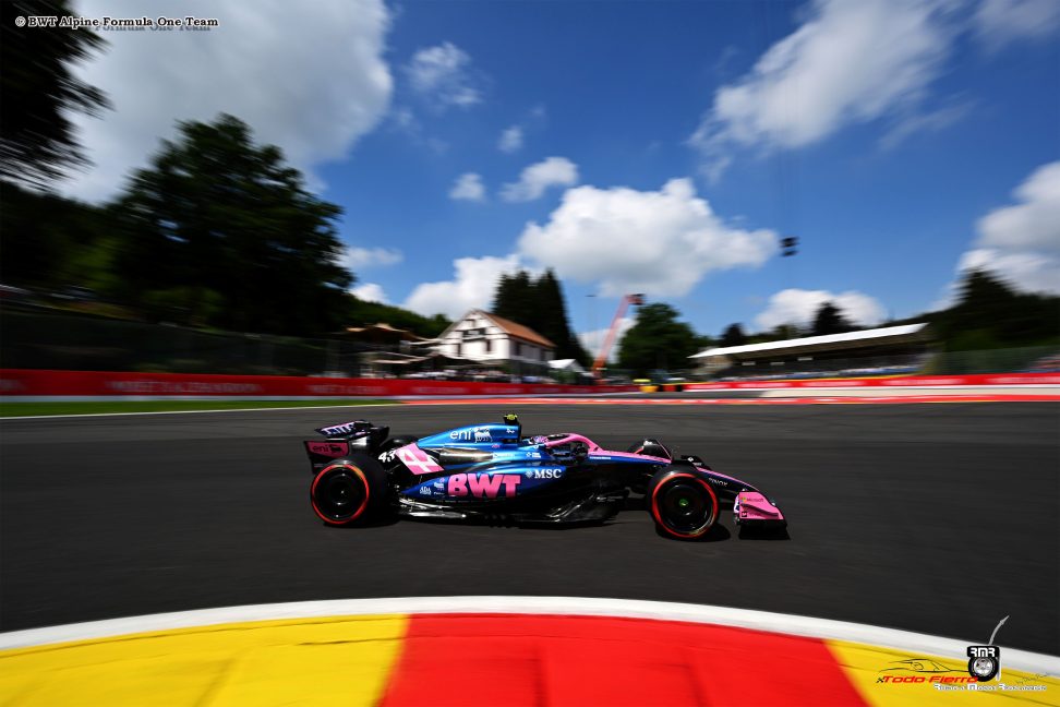 Carrera Sprint en Bélgica, los Alpine no rinden