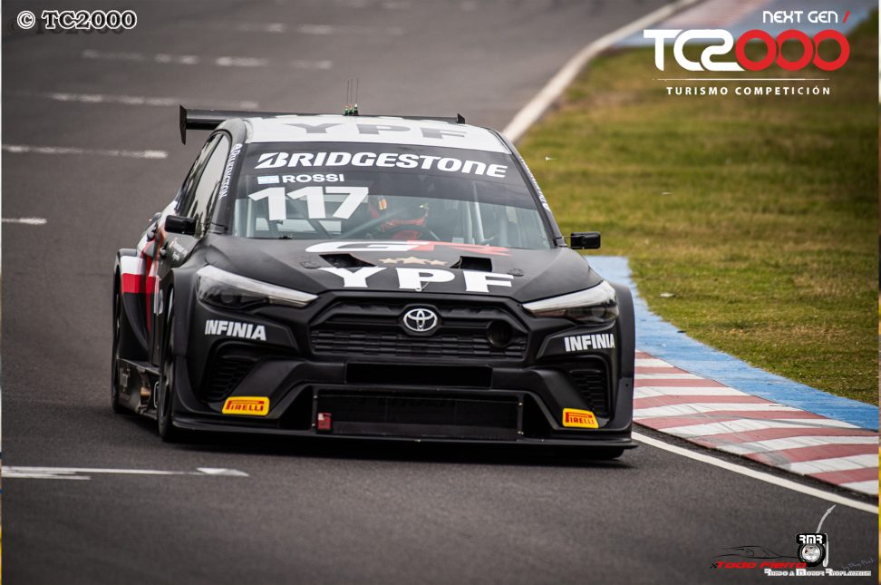 Rossi encabeza el doblete de Toyota en el TC2000 de Río Negro