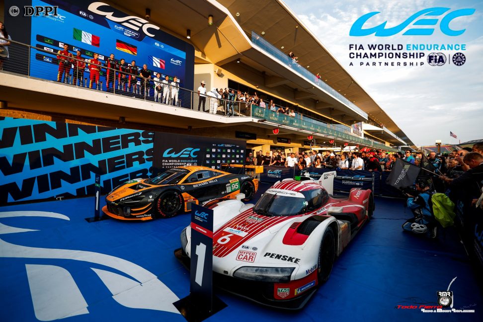 Porsche se hace fuerte en Austin