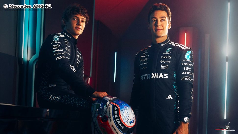 Mercedes confirma a Russell y Antonelli como sus pilotos para la temporada 2026